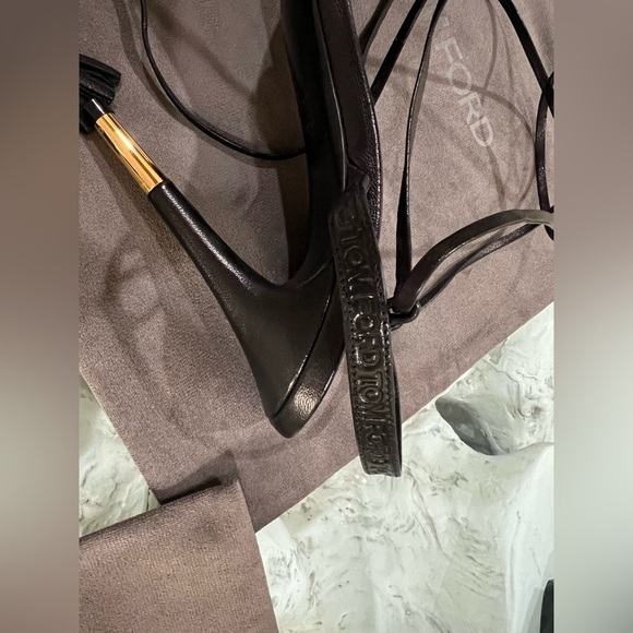 Authentic NIB TOM FORD LEATHER TASSEL ANKLE WRAP SANDAL...RETAIL $1390 - Picture 11 of 13